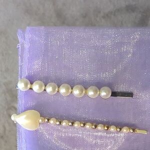 Elegant Pearl-look Hair Clips